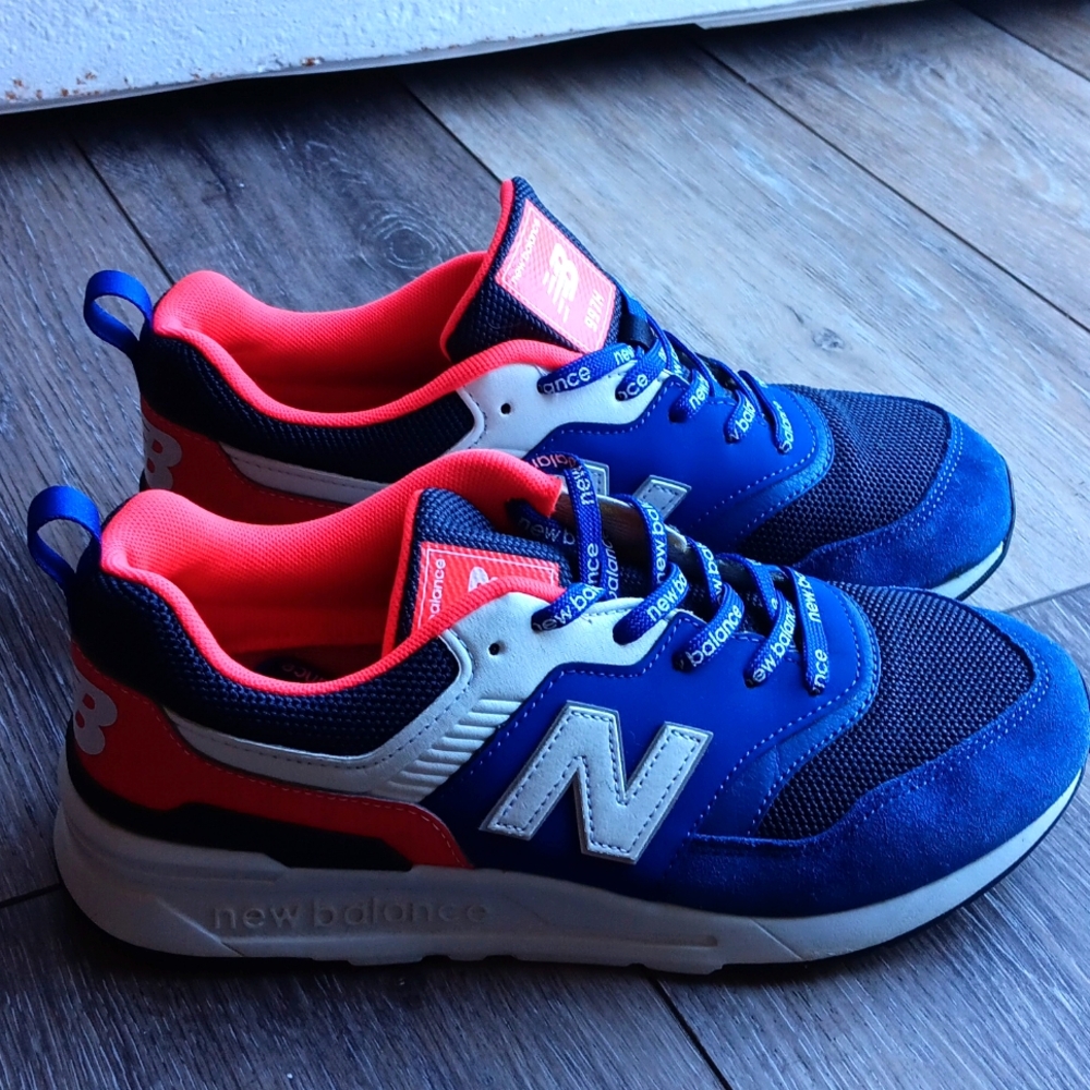 Womens shoes